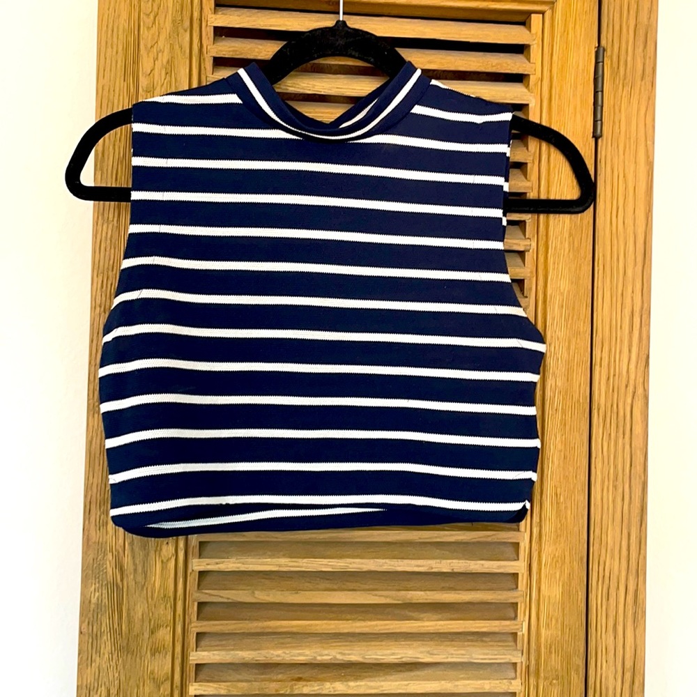 J.O.A navy blue and white crop top size S